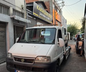 Çeşme Şehirlerarası Oto Kurtarma | Tek Oto Kurtarma ile Uzun Mesafede Güvenli Araç Taşıma